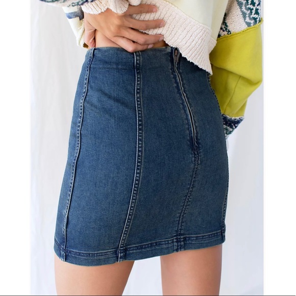 Free People Modern Femme Denim Mini Skirt NWT - Picture 2 of 6